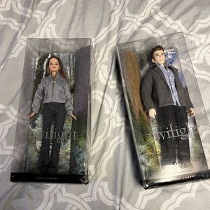 Twilight Barbie dolls: Edward and belle